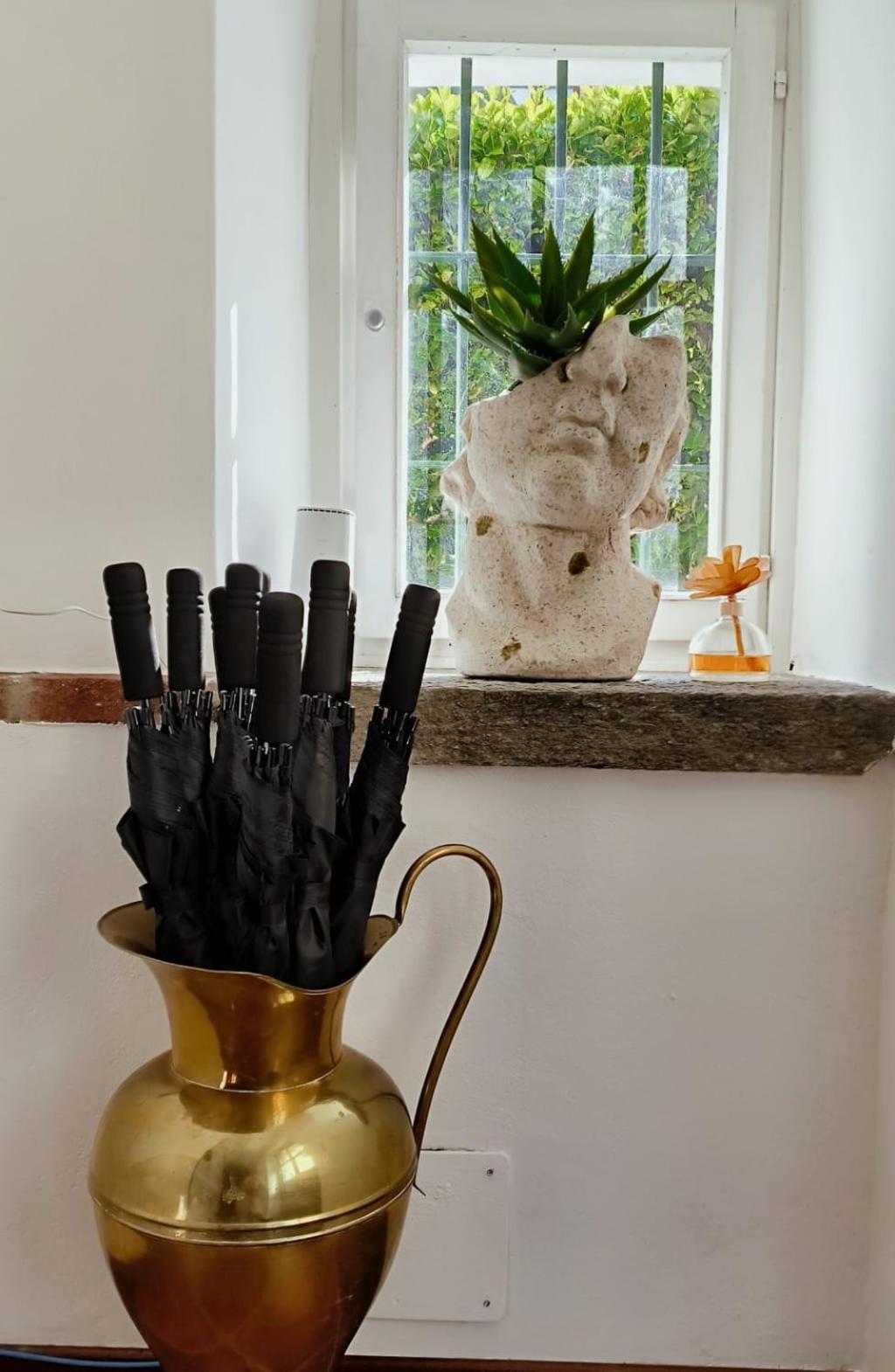 Villa Marchesa アローナ エクステリア 写真
